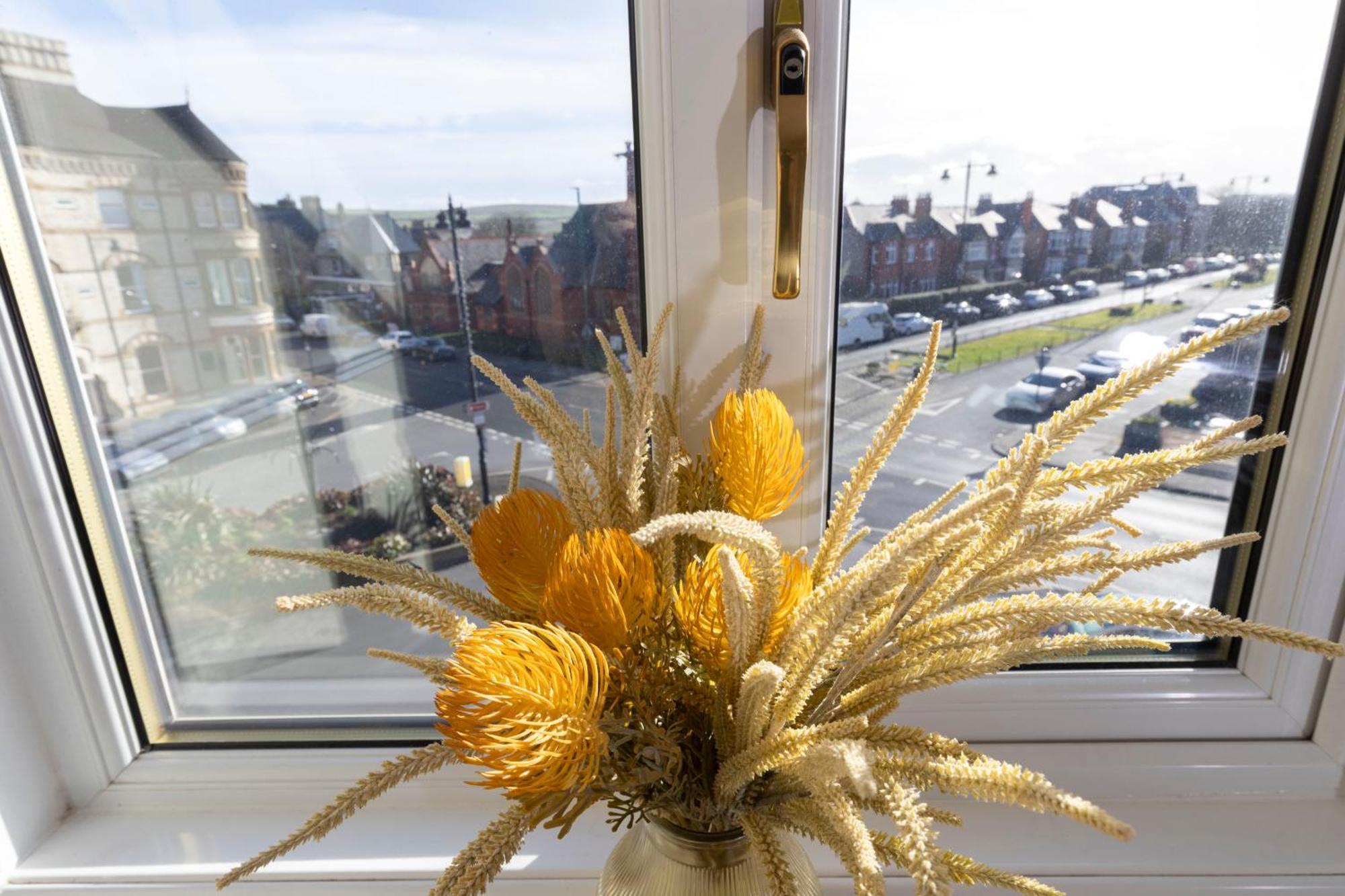 Spacious 3 Bed In Апартаменты *